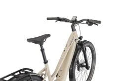 Specialized Turbo Vado 5.0 Step-Through 30 Specialized Turbo Vado 5.0 Step-Through -Specialized 95022 20 VADO 50 ST WHTMTN BLKREFL D1 POV