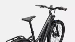 Specialized Vado 3.0 IGH Step-Through -Specialized 95322 61 VADO 30 IGH ST CSTBLK SILREFL D1 POV